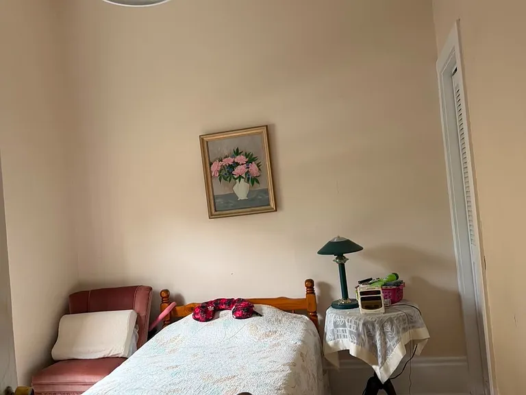 52 Wellington St S #1 — Photo 12