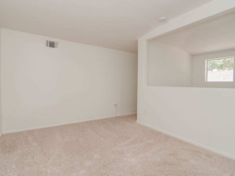 1st image of 51 Tierra Plano
