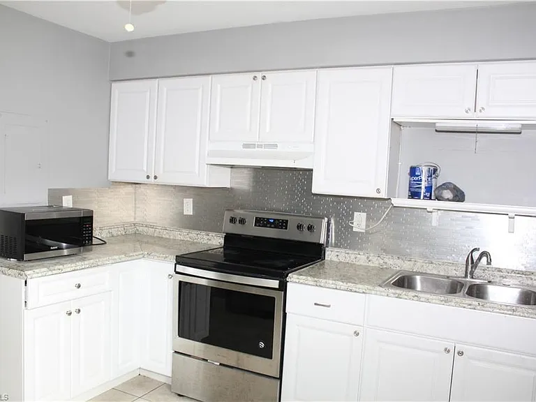 334 Cape Coral Pkwy W #1 — Photo 3
