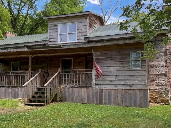 111 Buford Hughey Rd, Dellrose, TN 38453