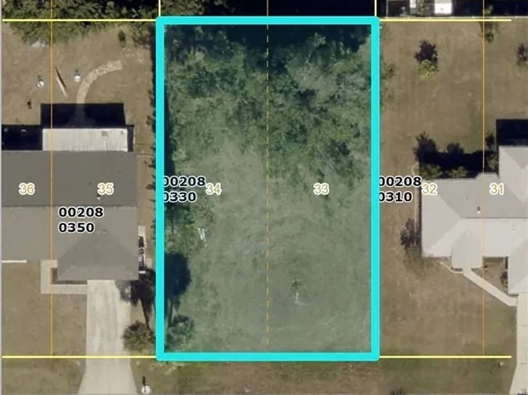 137 SE 44th Ter, Cape Coral, FL 33904