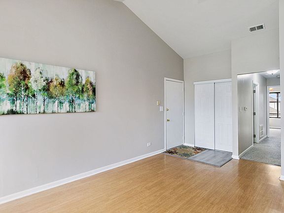 3rd image of 2222 N Enlund Dr Unit 6