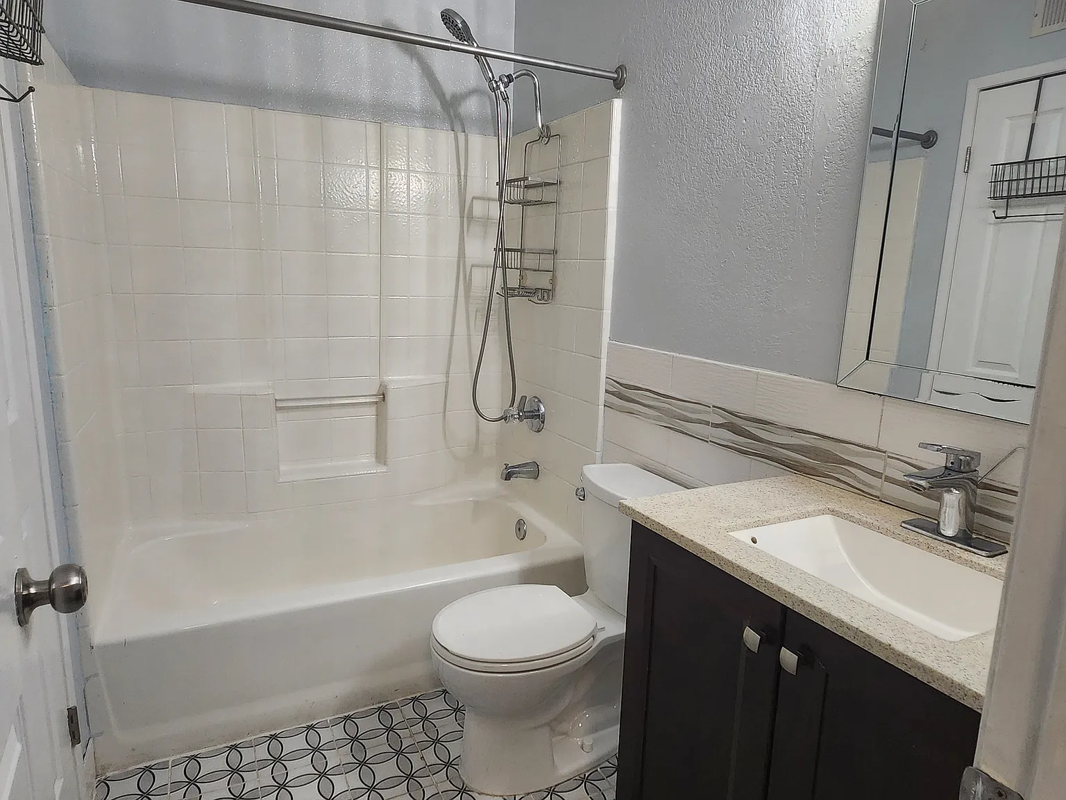 Sand Island Way, Menifee — Photo 4