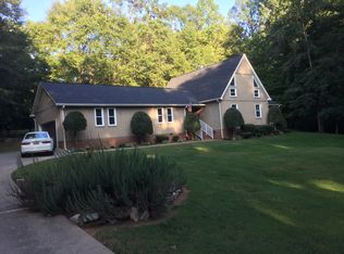 209 Brookfield Rd, Roebuck, SC 29376