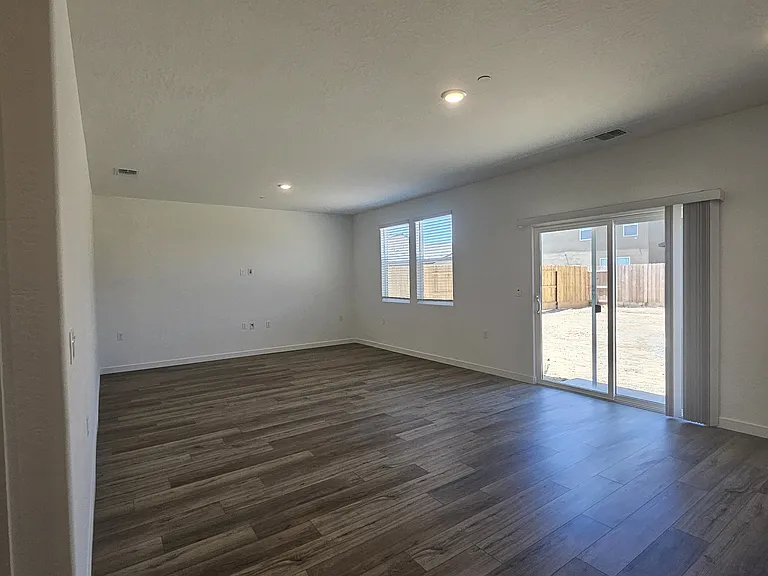 4730 Sami Jo Dr — Photo 7