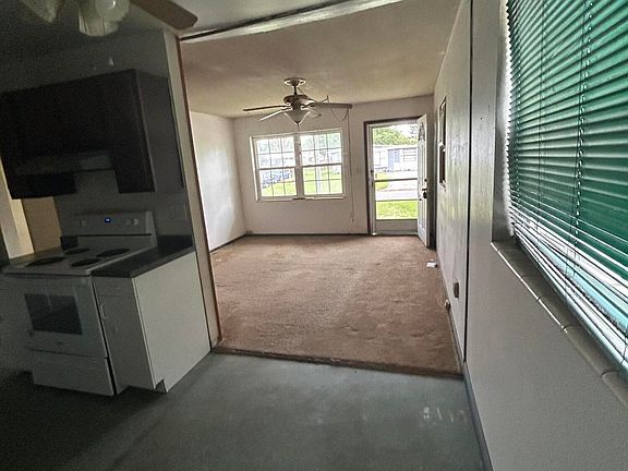 4th image of 2204 Shelby Dr