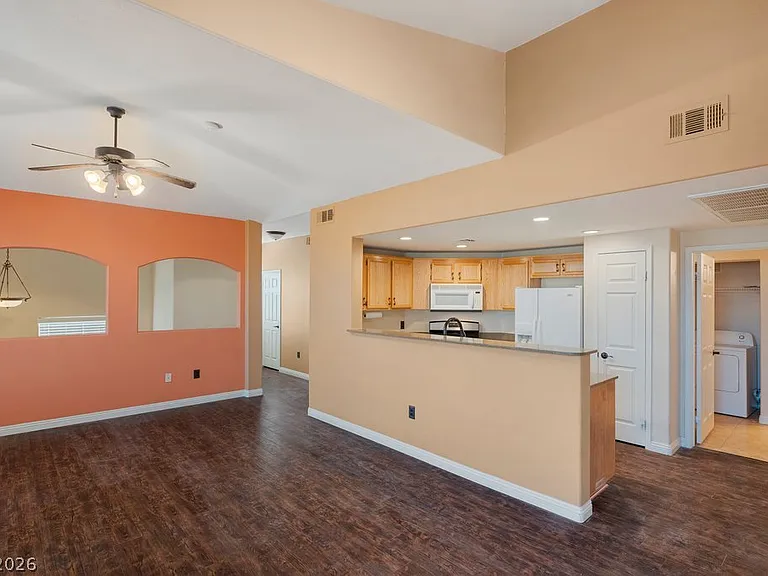 10001 Peace Way #2311 — Photo 9