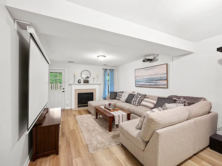 7005 Manahoac Pl — Photo 8