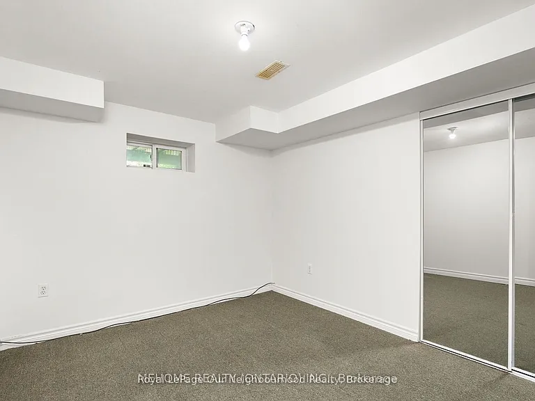 14 Tarsus Cres #2 — Photo 9