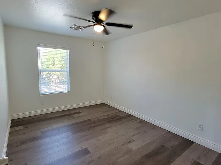 4448 W Rialto Ave — Photo 22