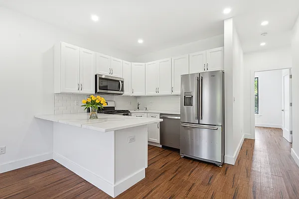 Rented by Compass | media 15