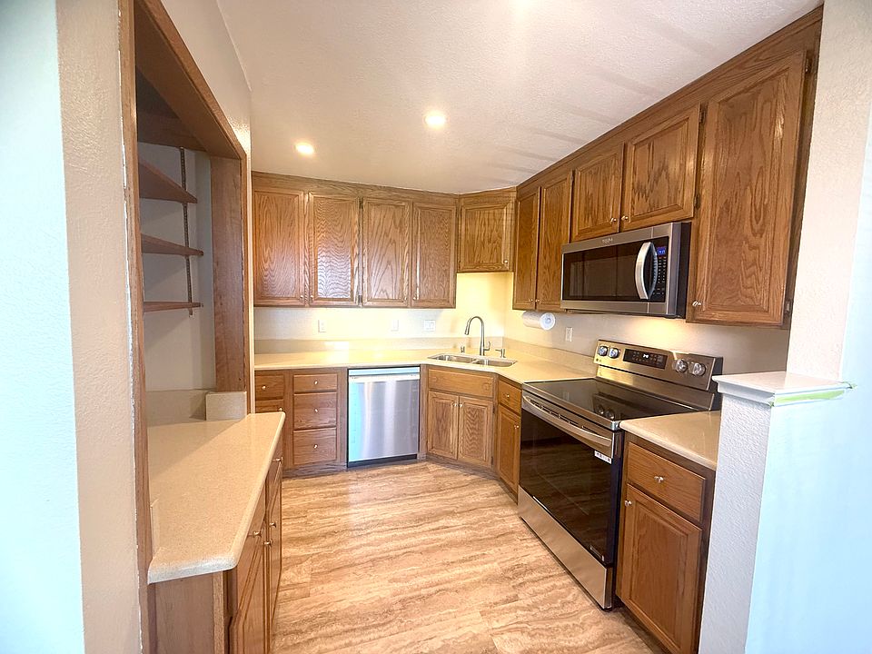 Kitchen - new appliances