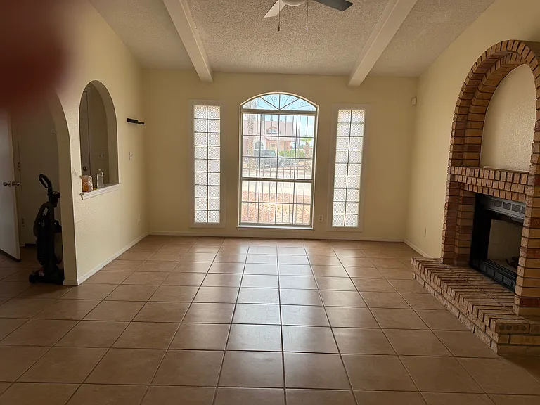 1728 Aquilla Jane Ct — Photo 4