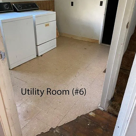 2445 SW Pickford St — Photo 16