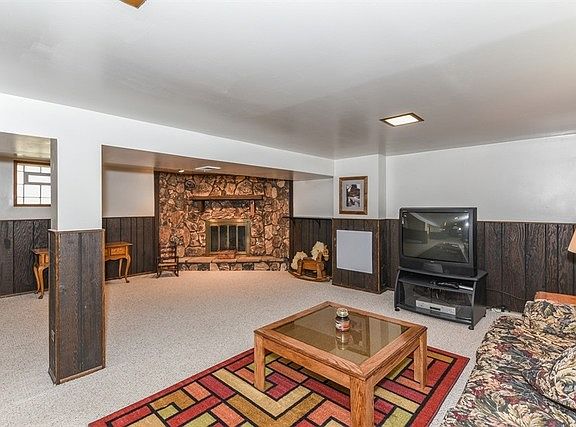 5th image of 11514 S Avenue J