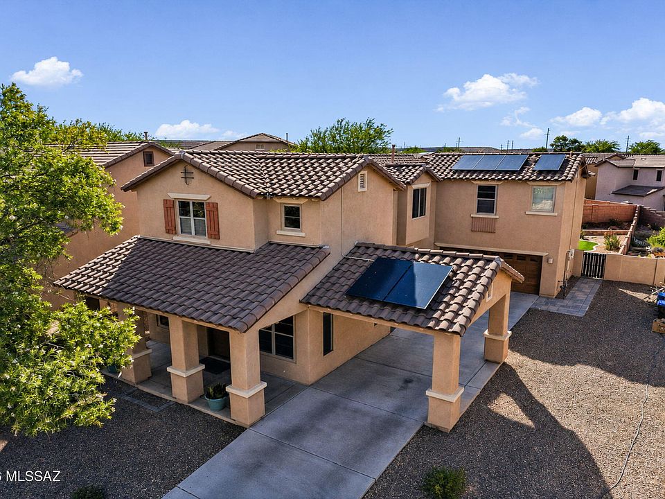 1st image of 220 W Camino Espiga