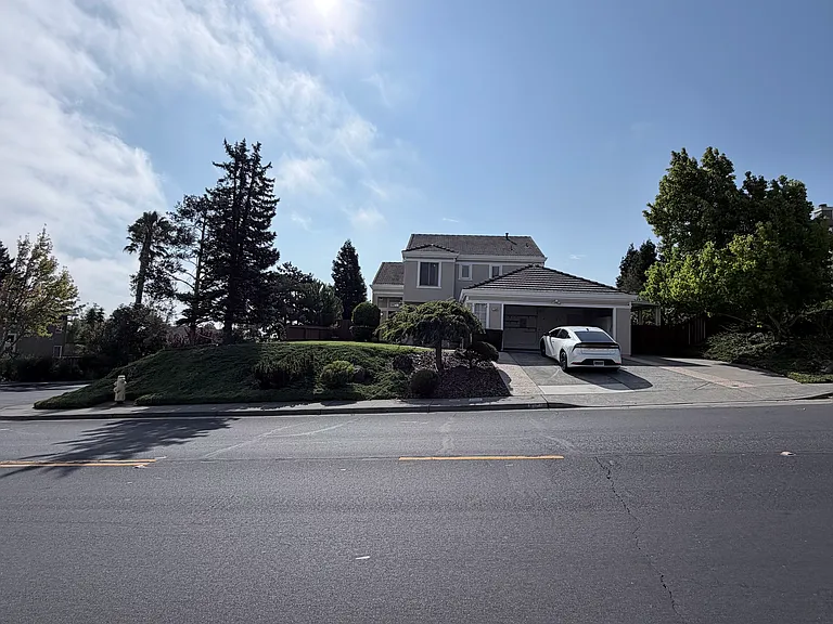 154 Panorama Dr — Photo 1