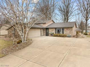 20264 Glenwood Ln, Strongsville, OH