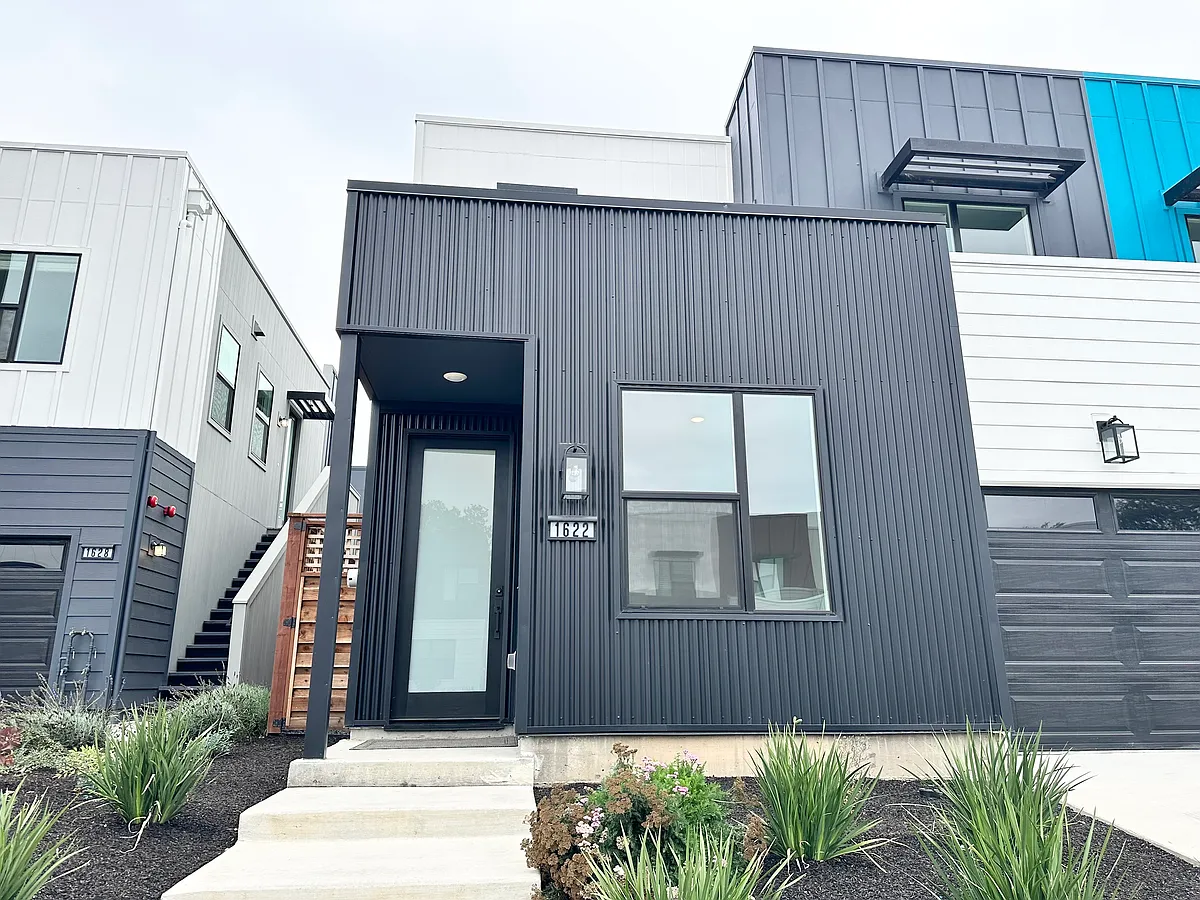 Building Photo - 1622 Tecado Dr