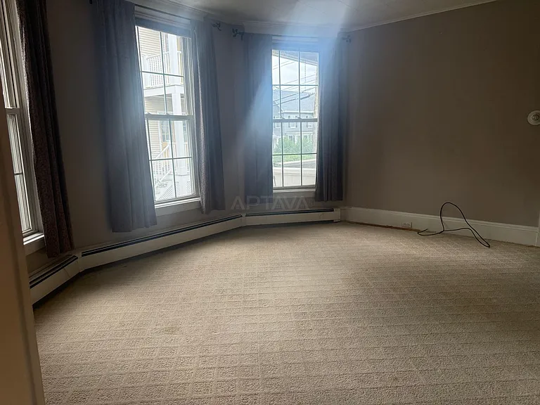 72 College Ave #1 — Photo 2