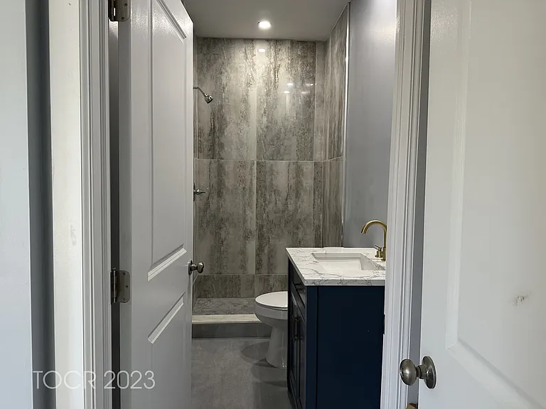 336 Cedar Ave #B — Photo 5