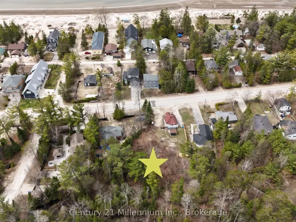 931 River Rd E, Wasaga Beach, ON L9Z 2P4