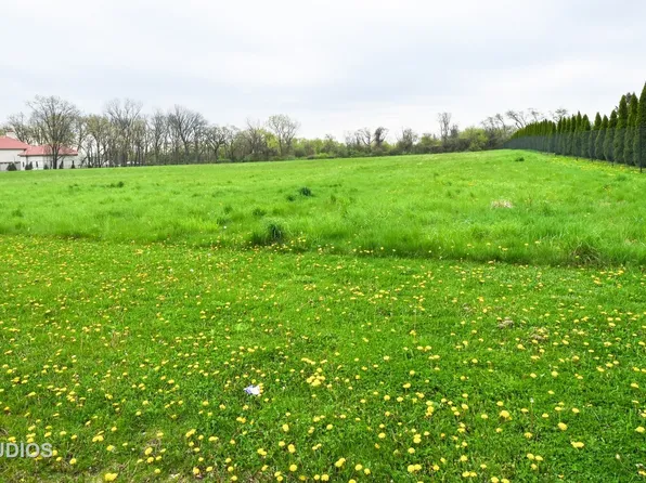 225 Westfield Way, Barrington, IL 60010