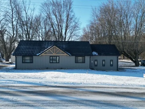 8514 S Nellie Blvd, Claypool, IN 46510