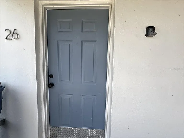 24 Lynn Way #A — Photo 1
