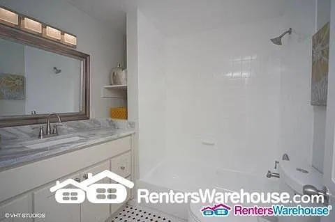 4142 Chase St — Photo 11