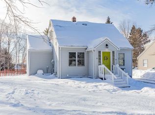 34 W Chisholm St, Duluth, MN 55803