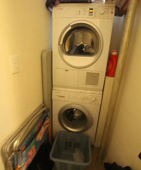 225 E 28th St #3R — Photo 1
