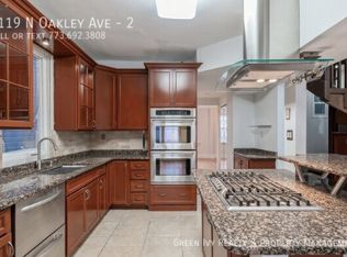 3119 N Oakley Ave #2, Chicago, IL 60618