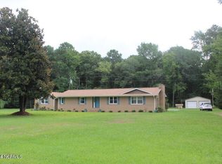 117 Talmage Rd, Saint Pauls, NC 28384
