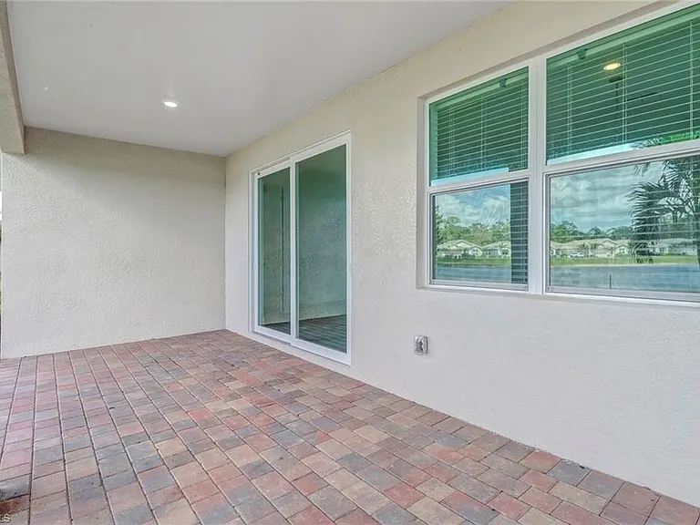 317 Spiaggio Ct — Photo 8