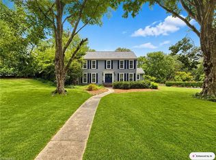 1320 Abingdon Way, Winston Salem, NC 27106