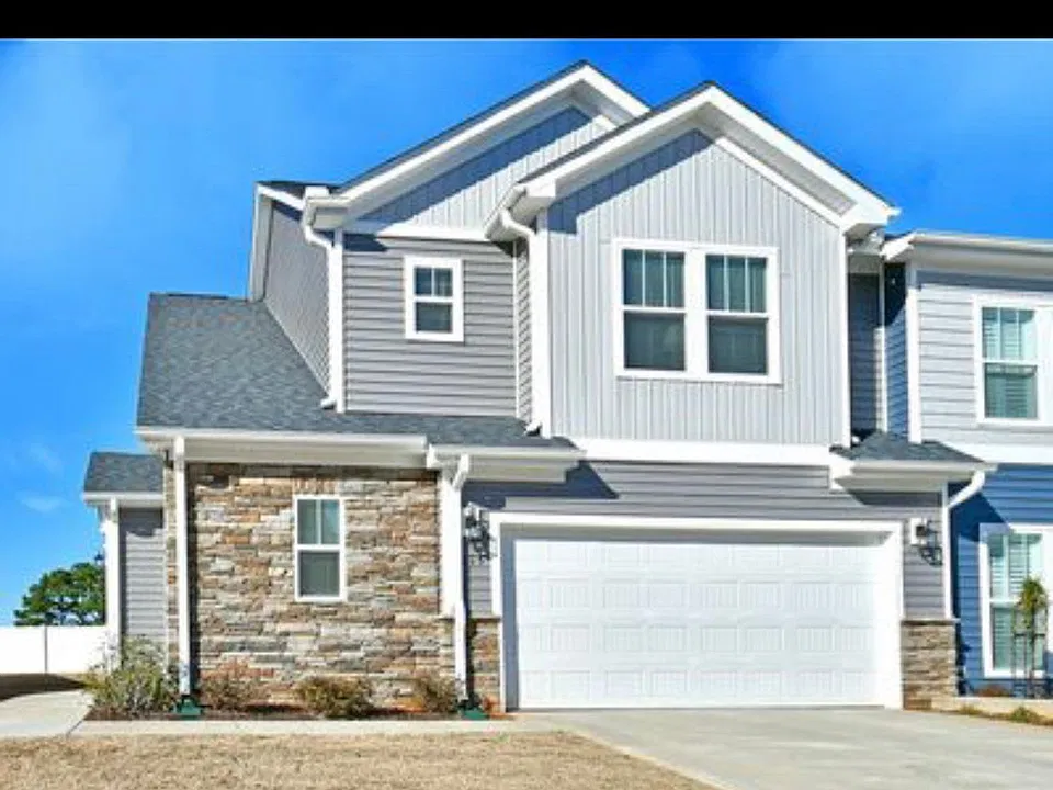 115 Pine Hollow Pl #PINE HOLLOW