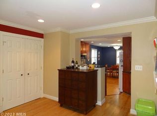 216 N Evergreen St, Arlington, VA 22203