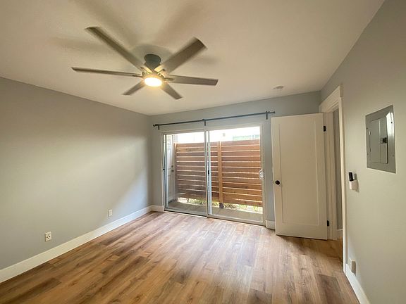 5th image of 2173 Felspar St