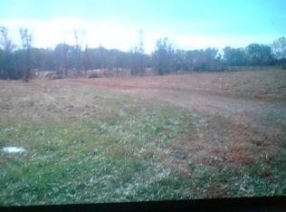 8207 Us Highway 150 E, Stanford, KY 40484