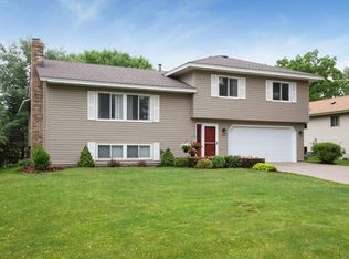 727 97th Ave NE, Blaine, MN 55434