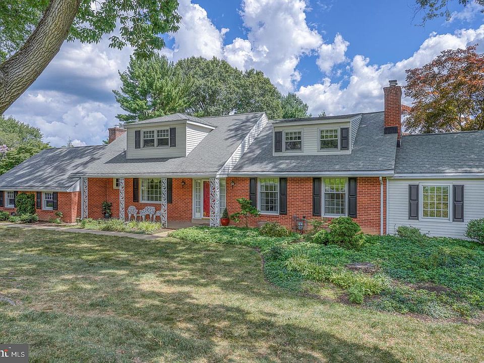 1st image of 112 Meriden Dr