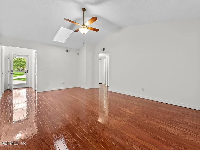 11471 Stinger Way — Photo 9