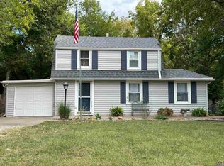 3933 SW Garden Ln, Topeka, KS 66614