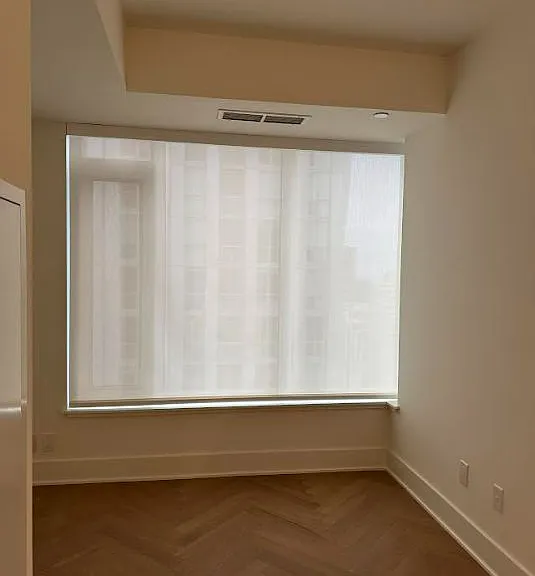 11 Yorkville Ave #3706 — Photo 11