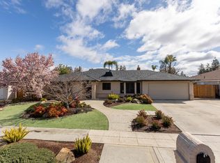 7658 N Mansionette Dr, Fresno, CA