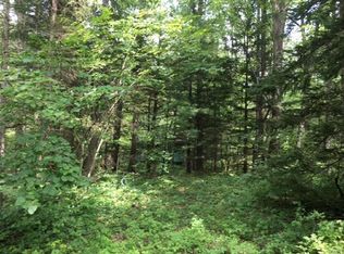 8927 Jones Rd, Slatington, PA 18080