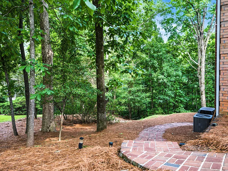 5525A Hampstead Way — Photo 57
