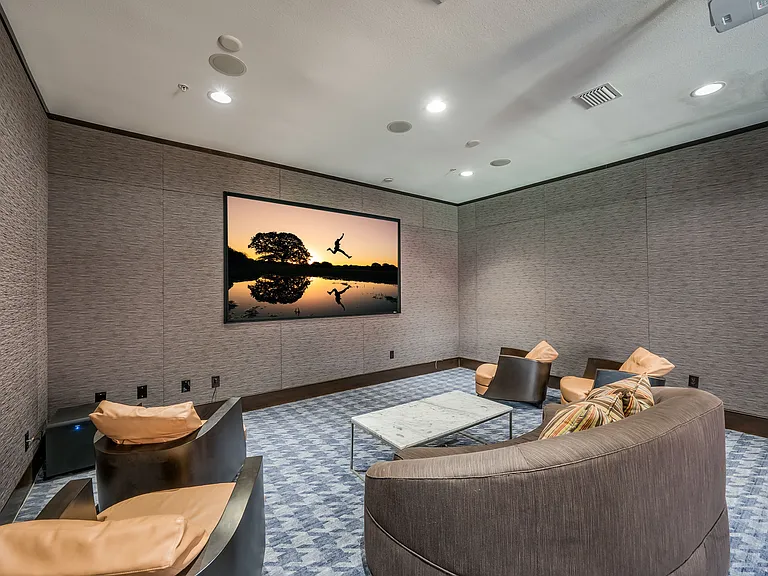 West 18th Lofts — Photo 15