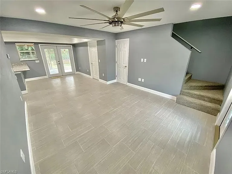 8096 Harrisburg Dr — Photo 14